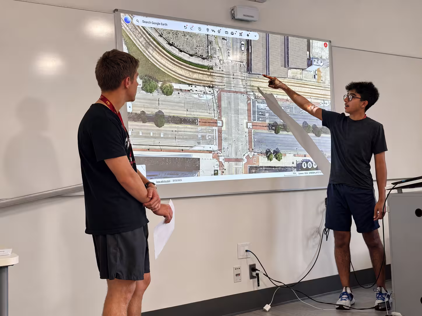 Pathway students presenting a site-analysis mapping exercise